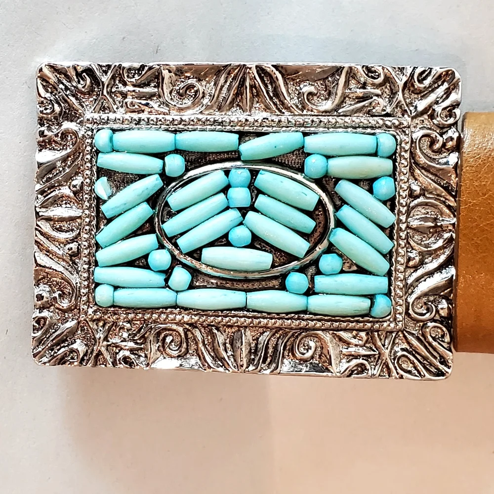 Streets Ahead Western Turquise Bead Ornate Silver Buckle Brown Leather Belt Lg